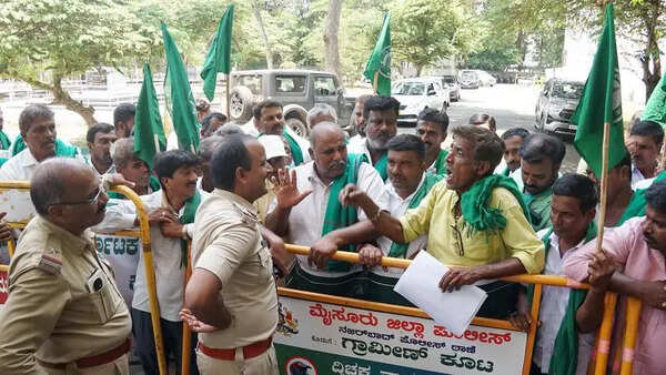 Karnataka cane growers seek release of incentives
