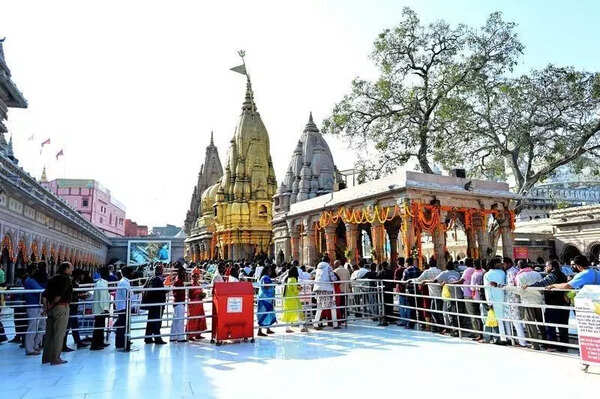 ‘Pushp Holi’ at KVT to unleash spiritual bliss