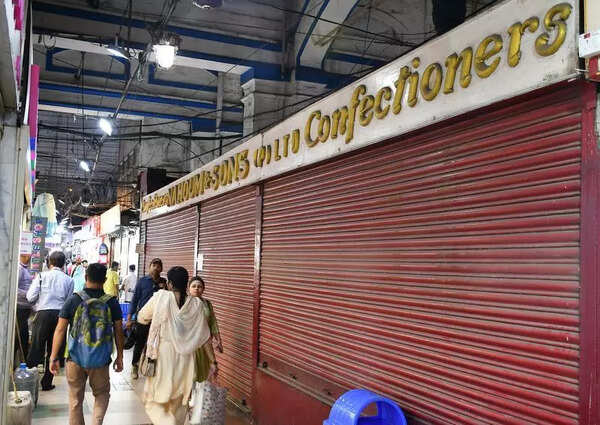 123-yr-old Nahoum’s downs shutters in face of LPG crisis