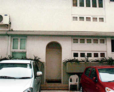 Bank puts Yash Birla house on the block