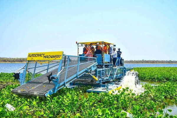 Hi-Tech machines deployed to remove water hyacinth from Ambazari Lake
