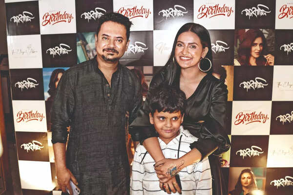 Tolly stars celebrate NYE and Priyanka Sarkar’s b’day in style