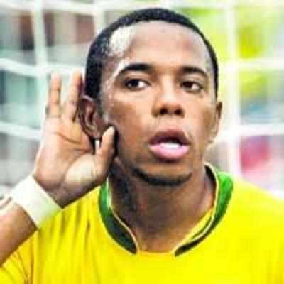 Robinho treble resurrects Brazil