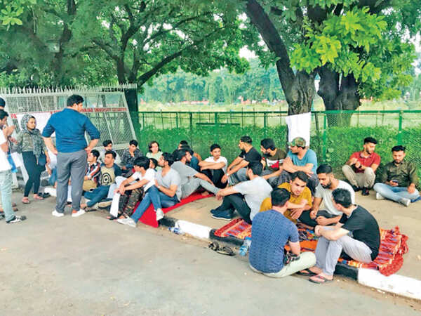 Afghan students at PU protest, stage hunger strike for special chance