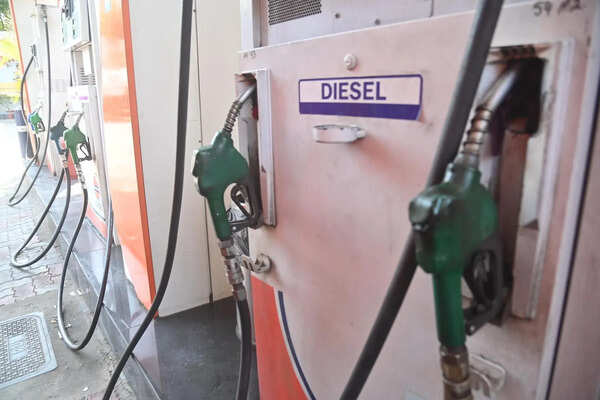 Rising fuel prices hit tourism sector hard in Bodh Gaya