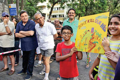 Two years later, hawkers may return to Pali Hill near Rishi Kapoor's home