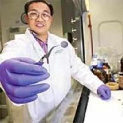 Sulphur-based battery beats lithium-ion tech