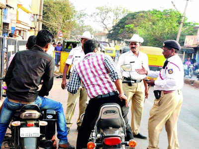 Traffic police net a fine Rs 18 cr in October