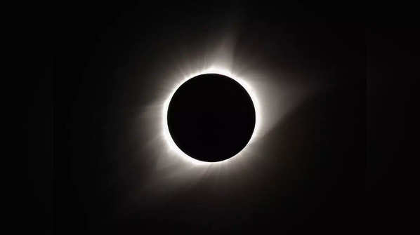 The allure of Total Solar Eclipses