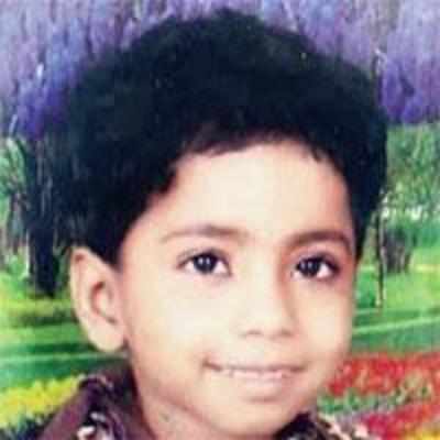 Four-year-old girl swept into drain at Dombivli
