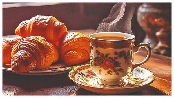 Darjeeling-croissant, Noon-nankhatai: Perfect pairings for an Indian chai party