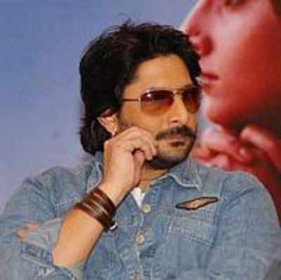 Arshad Warsi in dock for smoking on campus