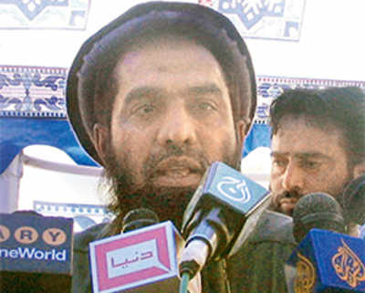 Pak to keep Lakhvi in jail for 3 months, PM, LS denounce his bail