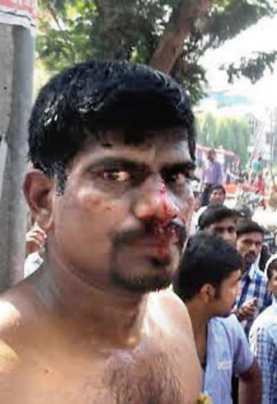 Techie thrashed for stalking and passing lewd remarks on woman