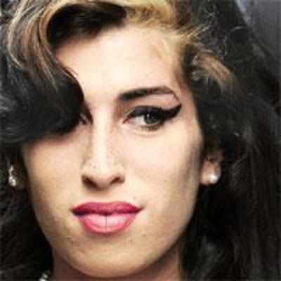 '˜Winehouse bought A£1,200 worth drugs night before death'