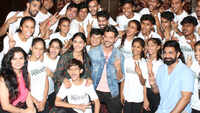 'Super 30': Hrithik Roshan, Mrunal Thakur spend quality time with NGO kids 