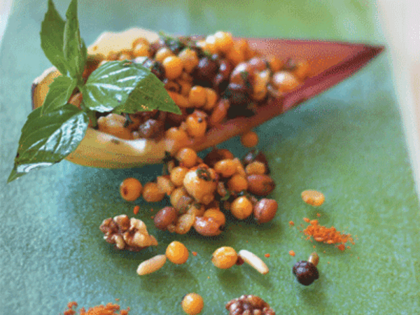 Try this tasty thulasi podi thooval sundal