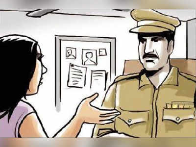 Woman cheated of Rs 2.10 lakh, was promised franchise