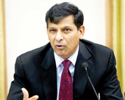 RBI cuts repo rate, EMIs likely to go down