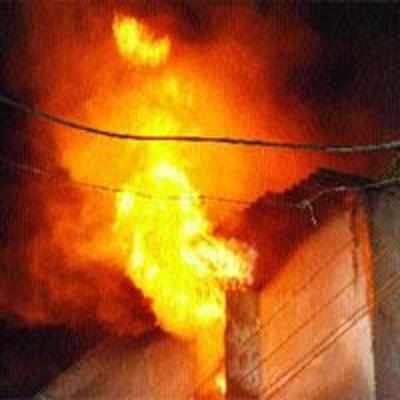 Factory at upvan catches fire, no casualties reported