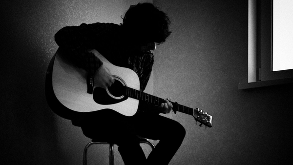 The  innate connection between human grief and melancholic music