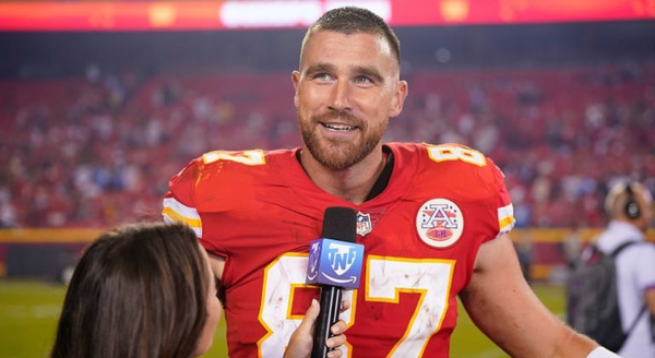 Travis Kelce becomes minority owner of Cleveland Guardians in emotional hometown return