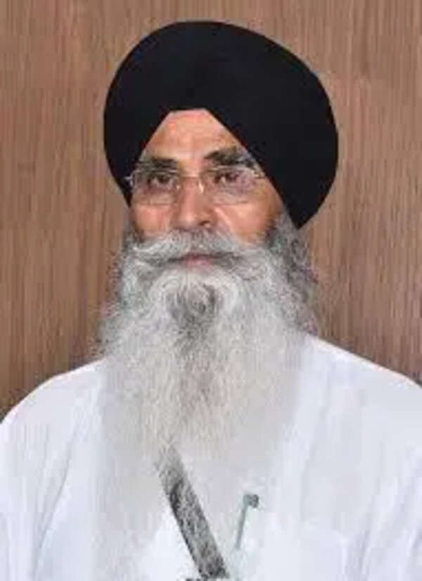 Day on, gathering at Kesgarh Sahib to oppose anti-sacrilege law