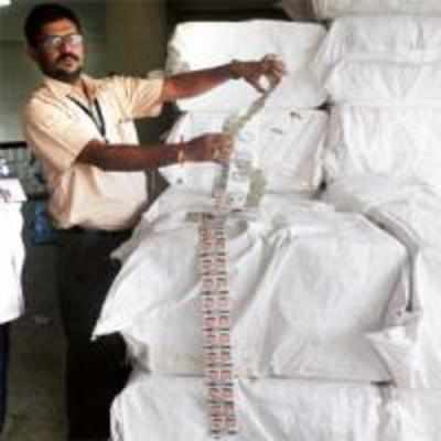 8 tonnes of gutkha (11.42L packs) waiting to be destroyed