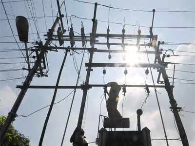 Power outage in MMR as a substation catches fire