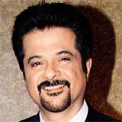 Anil Kapoor opts to go bald