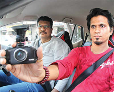 Man fights against traffic violations with Dash Cam