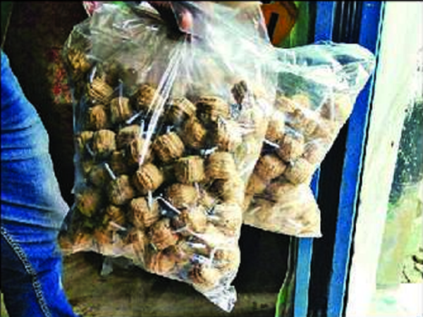 Failure to innovate lands cracker makers in trouble