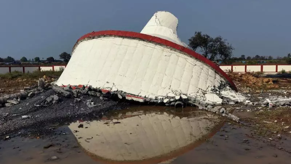 ‘15-metre-high, capacity 11 lakh litres’: Surat’s water tank in Rs 21-crore project collapses before inauguration; 8 arrested