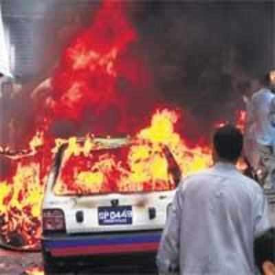 Blast kills 22 in Pakistan Muharram procession