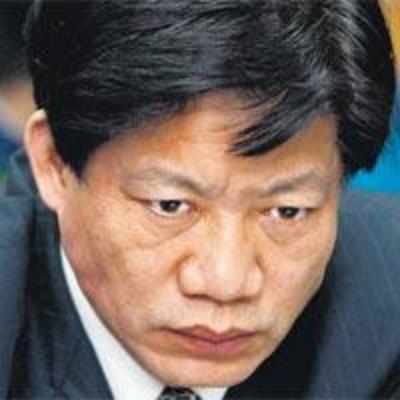Top Chinese official gets death penalty