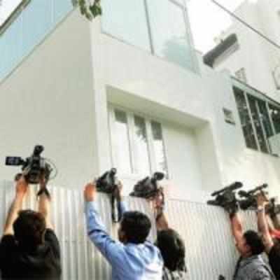 Kripa's bungalow, flats, BMWs attached by cops