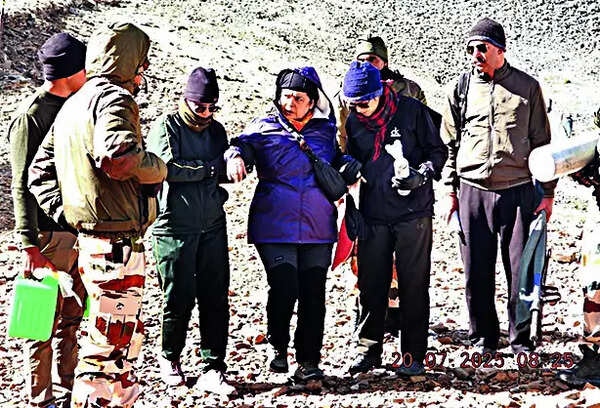 Yatra mishap in Derapuk: Former minister Meenakshi Lekhi falls off horse during Kailash Mansarovar pilgrimage in Tibet; suffers rib fractures, evacuated by ITBP