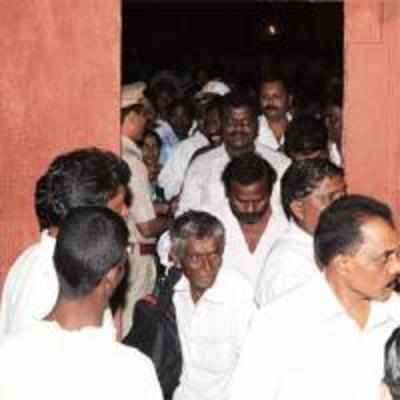 At RR Patil's assurance Dalits vacate Indu Mills