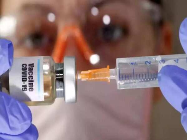 2,544 frontline health workers in Surat vaccinated against Covid-19