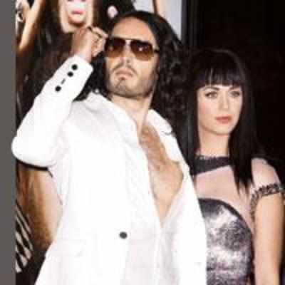 Katy Perry tweets about troubled marriage