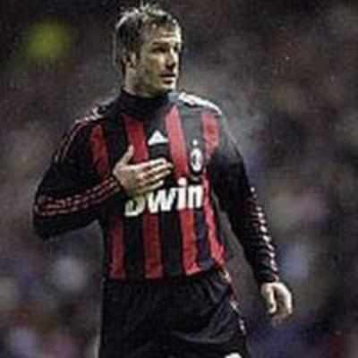 Beckham hoping to stay with AC Milan