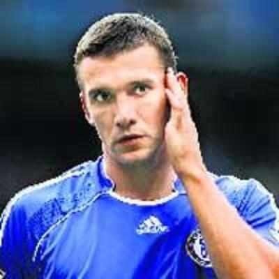 Chelsea threaten legal action over Sheva speculation