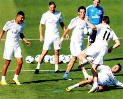 Ronaldo shows Bale who’s boss in training