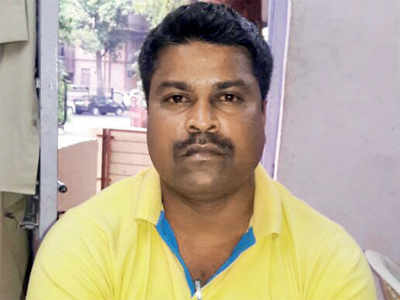 Cop wanted for stealing Rs 1.2 lakh from colleague’s home