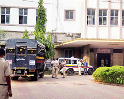 Dengue fear puts Indrani back in JJ Hospital