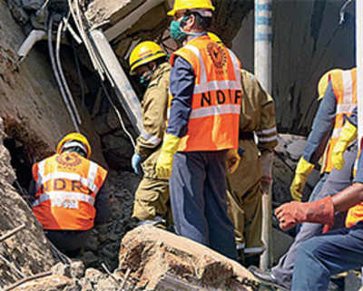 Goa bldg collapse: Death toll climbs to 25