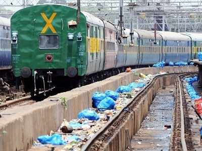 Mumbai: ‘Muck special’ trains to operate daily to collect garbage dumped along railway tracks