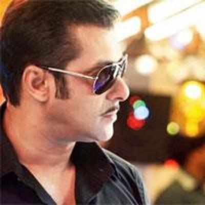 Sonakshi set to drag her buddy Salman to the interiors of Bihar