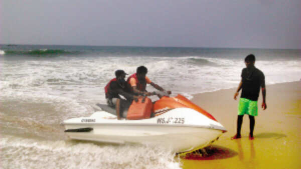 Wary of restarting operations: North water sports operators