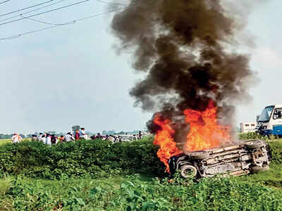 8 dead as farmers’ protest turns violent